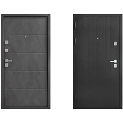 Вхідні двері БЦ Софіївка Вулиця 